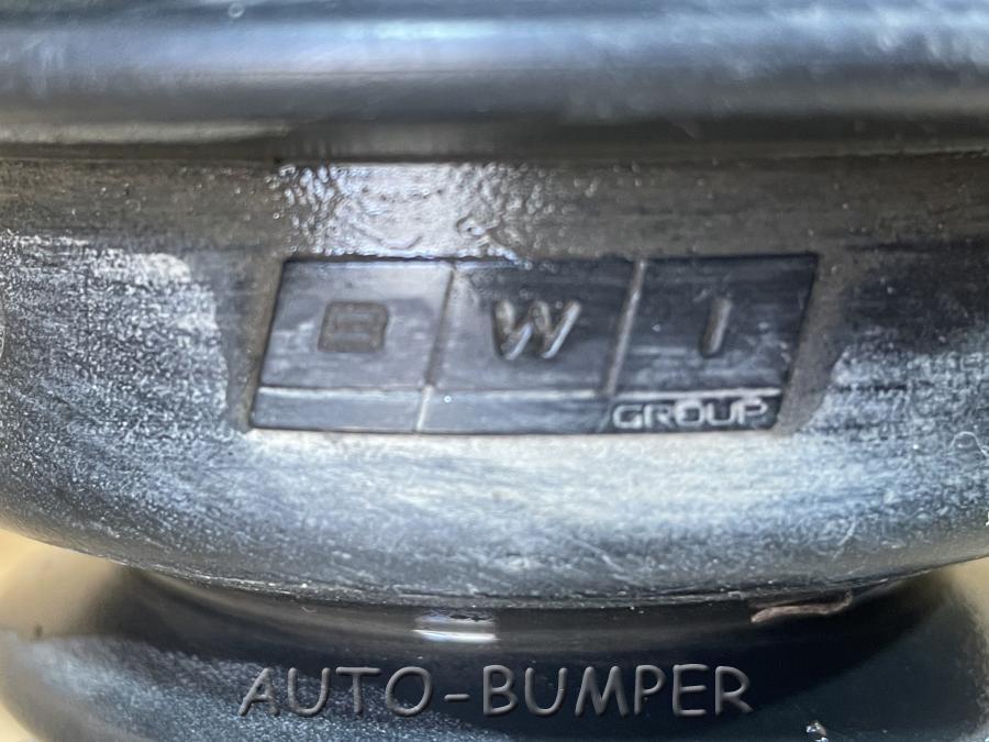 Range Rover L405 2013- Пневмостойка передняя левая 22277022 LR060137 